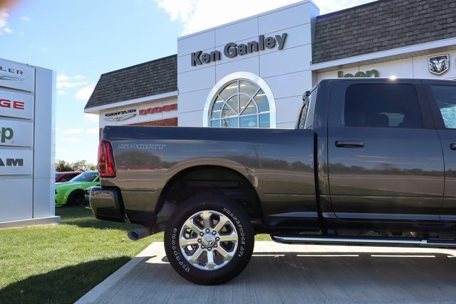 Used 2025 RAM 2500 Laramie w/ Sport Appearance Package image 43