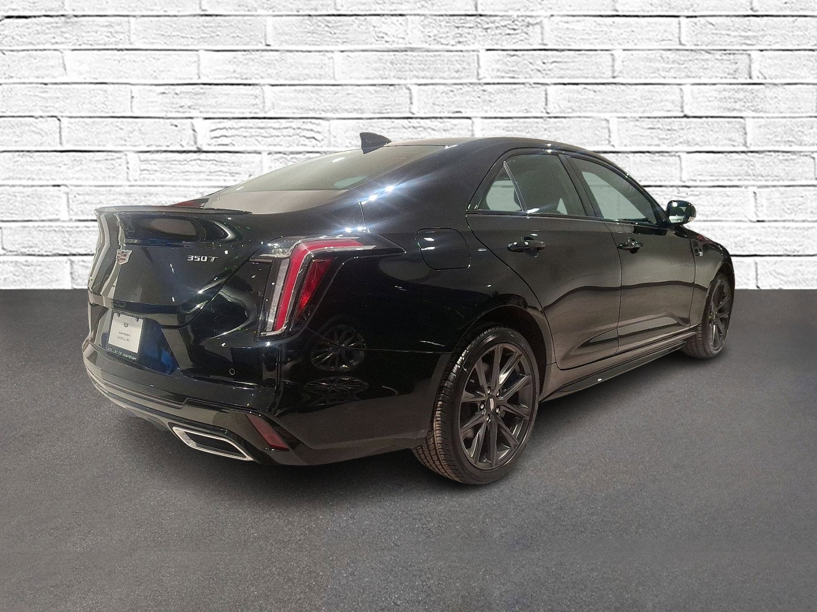 Used 2025 Cadillac CT4 Sport image 7
