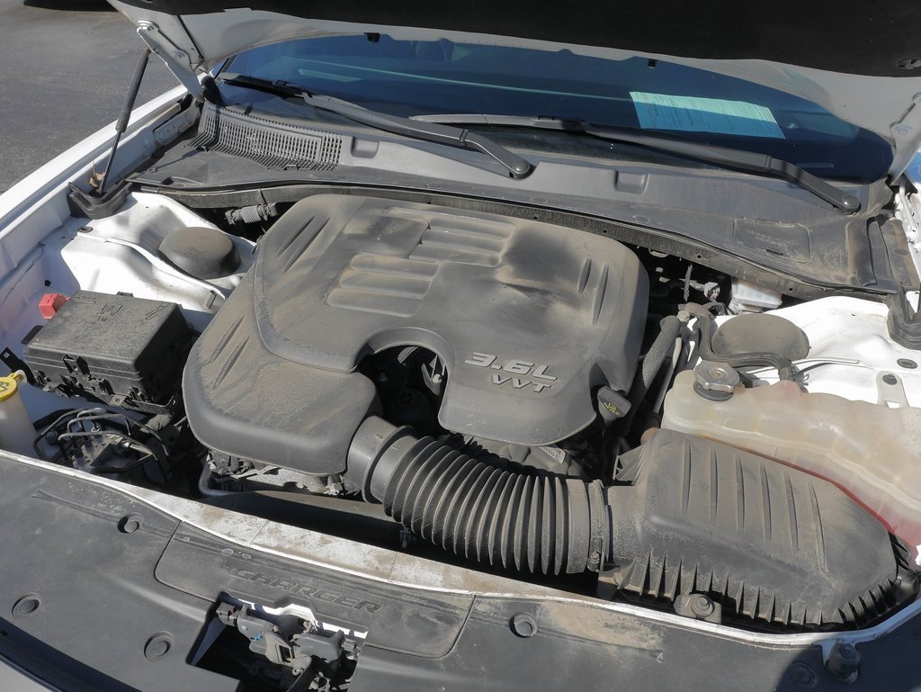 Used 2022 Dodge Charger SXT w/ Plus Group image 31