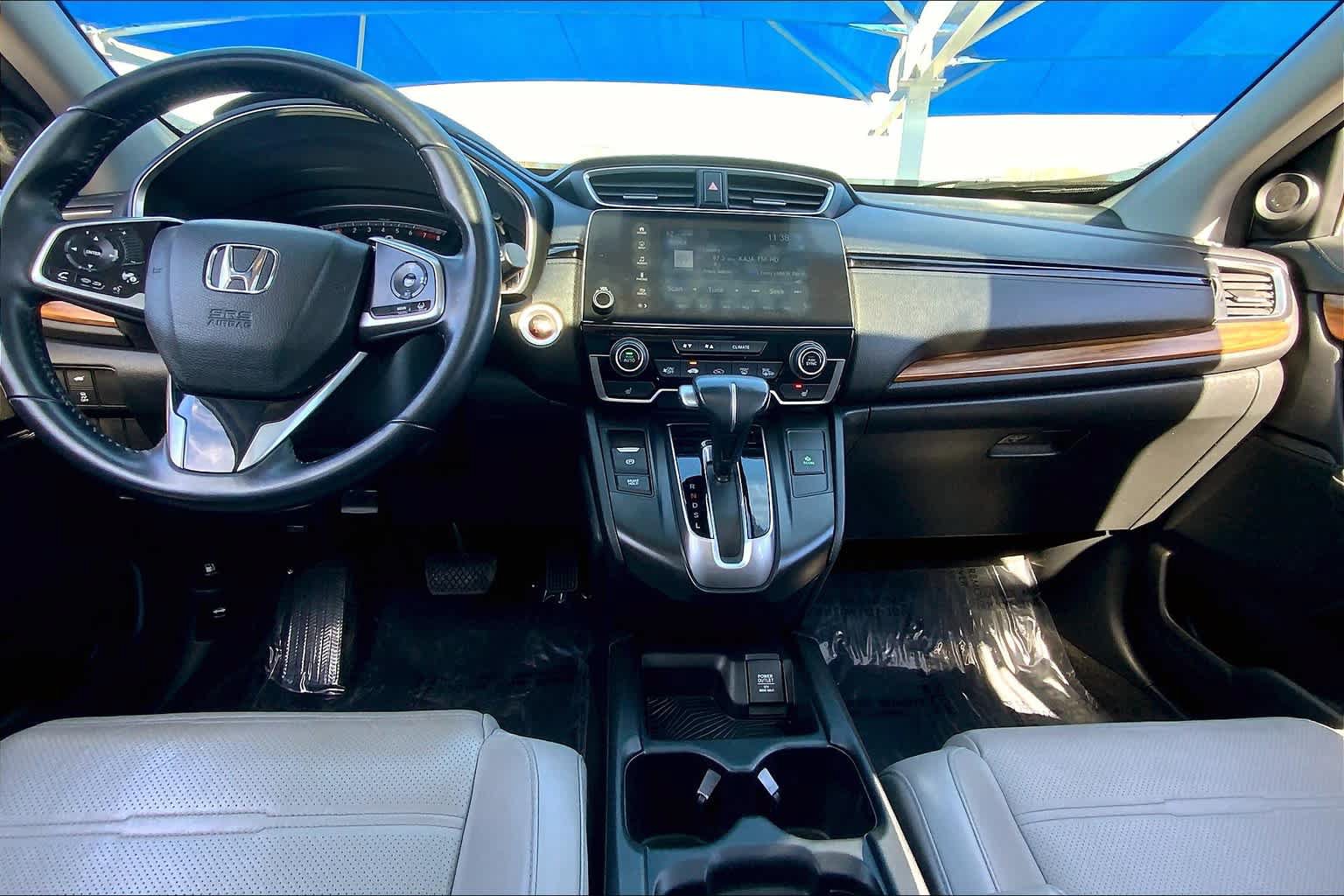 Used 2017 Honda CR-V Touring image 16