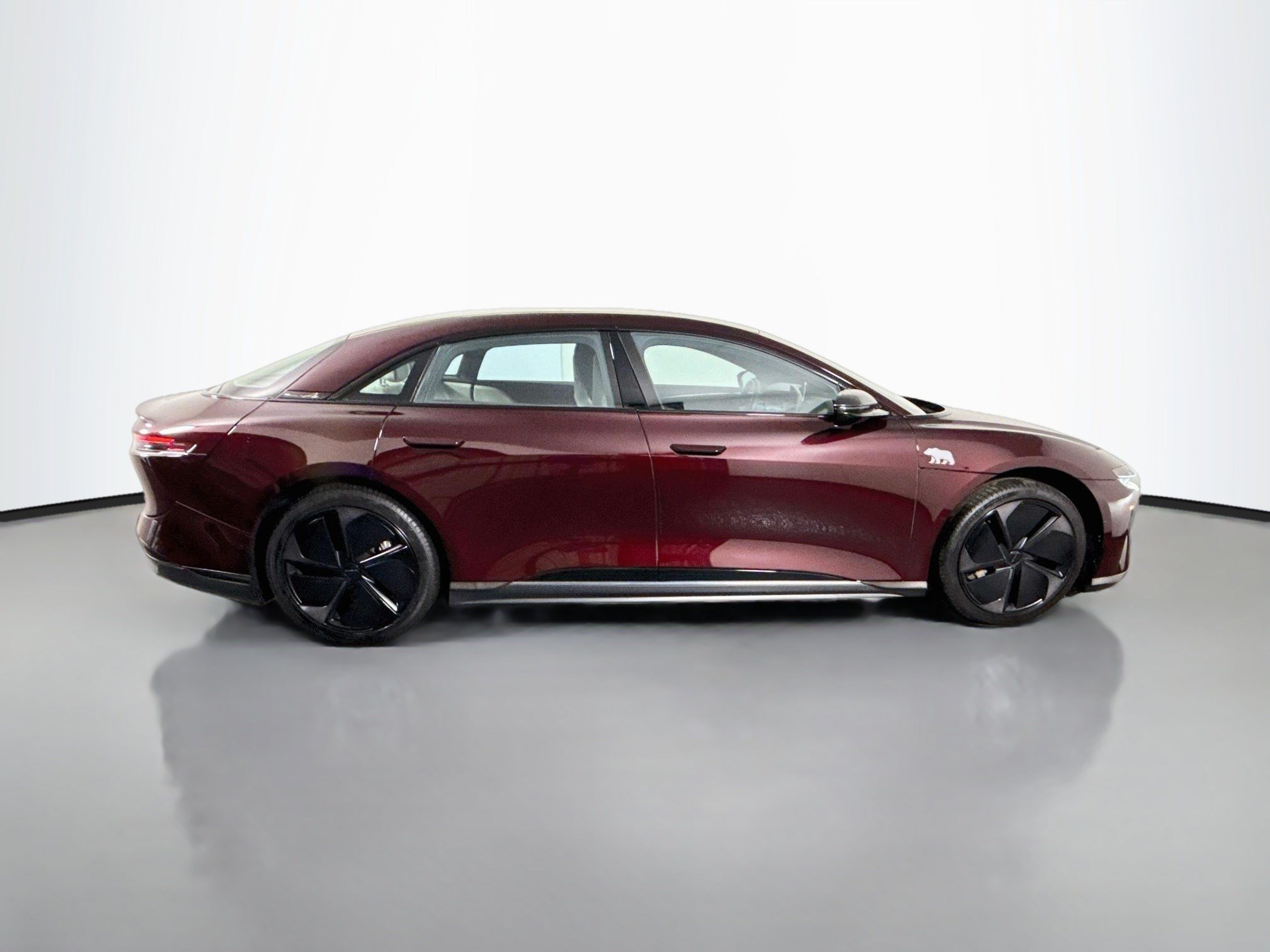 Used 2024 Lucid Air Touring AWD/4WD image 11