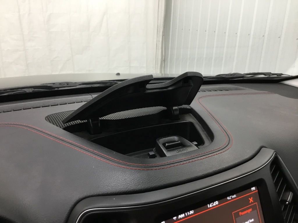 Used 2022 Jeep Cherokee Trailhawk w/ Trailer Tow Group image 27