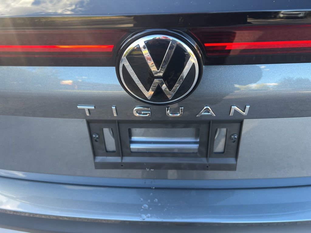 New 2026 Volkswagen Tiguan SE AWD/4WD image 9