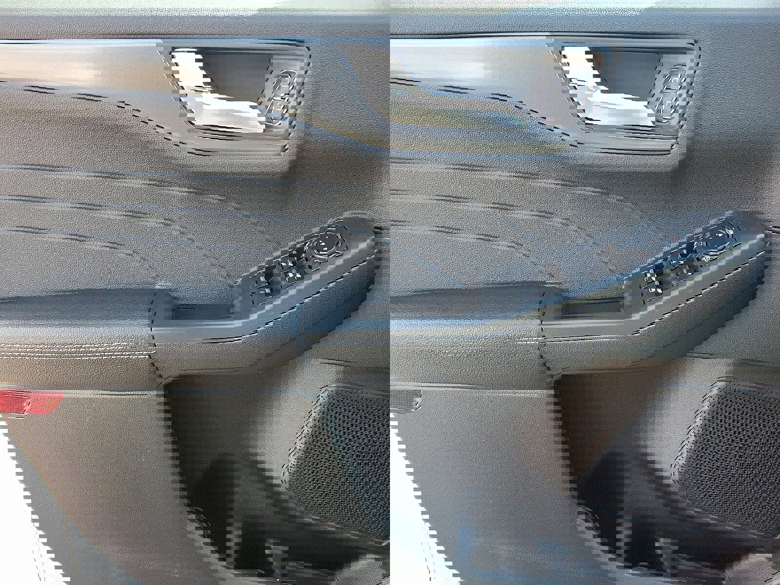 New 2026 Ford Escape SE image 22