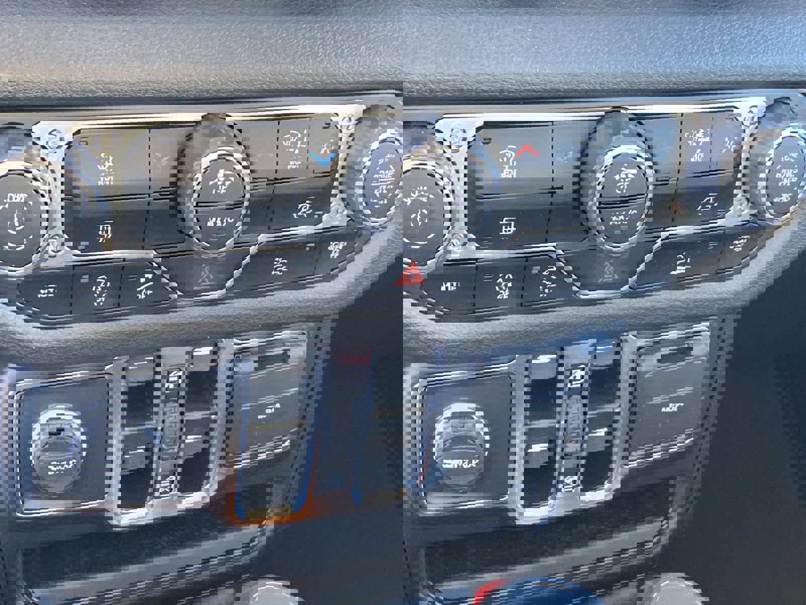 Certified 2025 Jeep Wrangler Sport S image 11