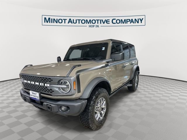 Used 2025 Ford Bronco Badlands AWD/4WD image 4
