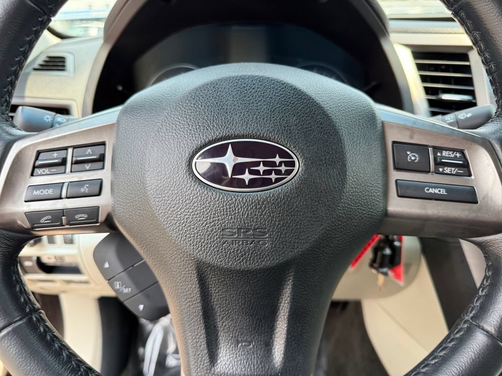 Used 2013 Subaru Outback 2.5i Limited w/ Moonroof Pkg AWD/4WD image 18