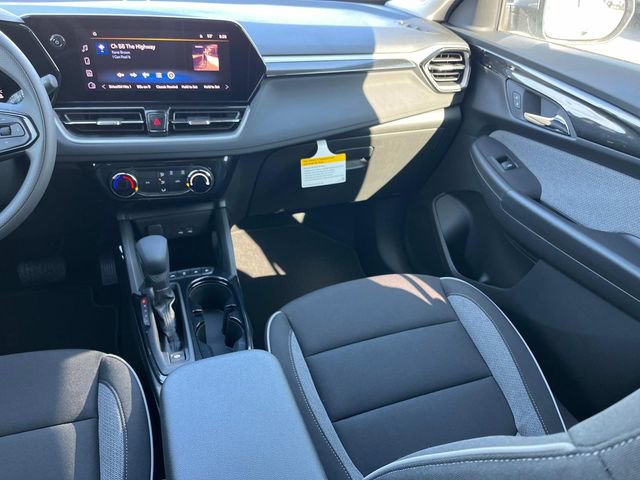 New 2026 Chevrolet TrailBlazer LT FWD image 18