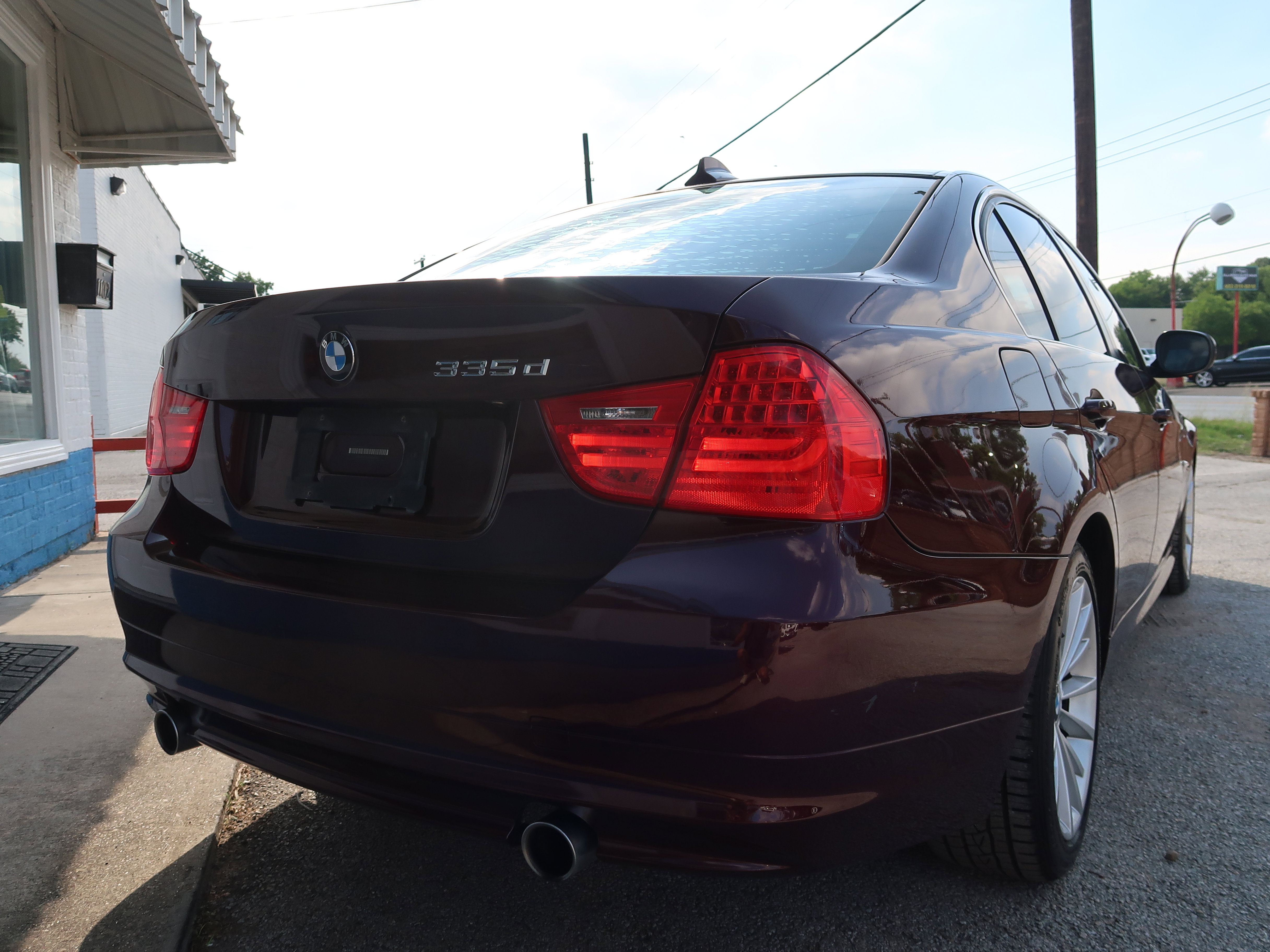Used 2009 BMW 335d Sedan RWD image 8