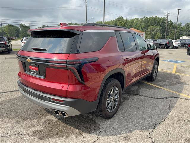 Certified 2025 Chevrolet Traverse LT w/ Driver Confidence Package FWD image 7