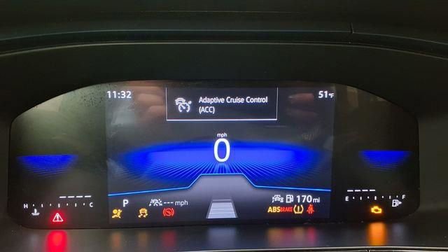 Used 2024 Volkswagen Taos SE image 30