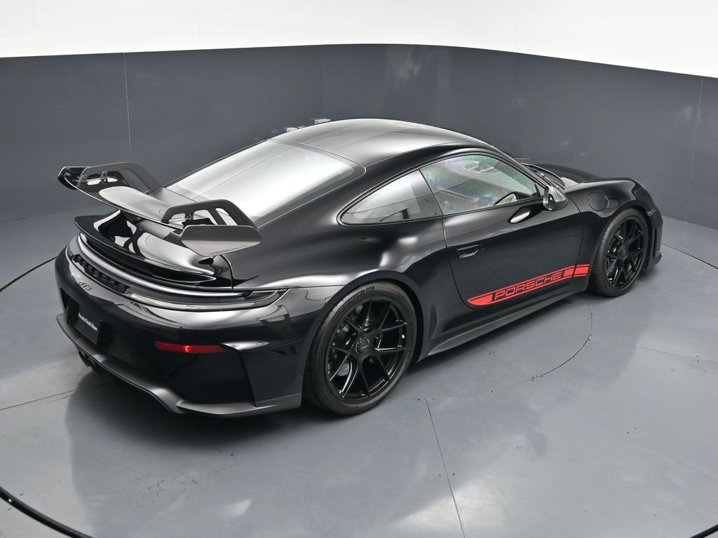 Certified 2025 Porsche 911 GT3 RWD image 16