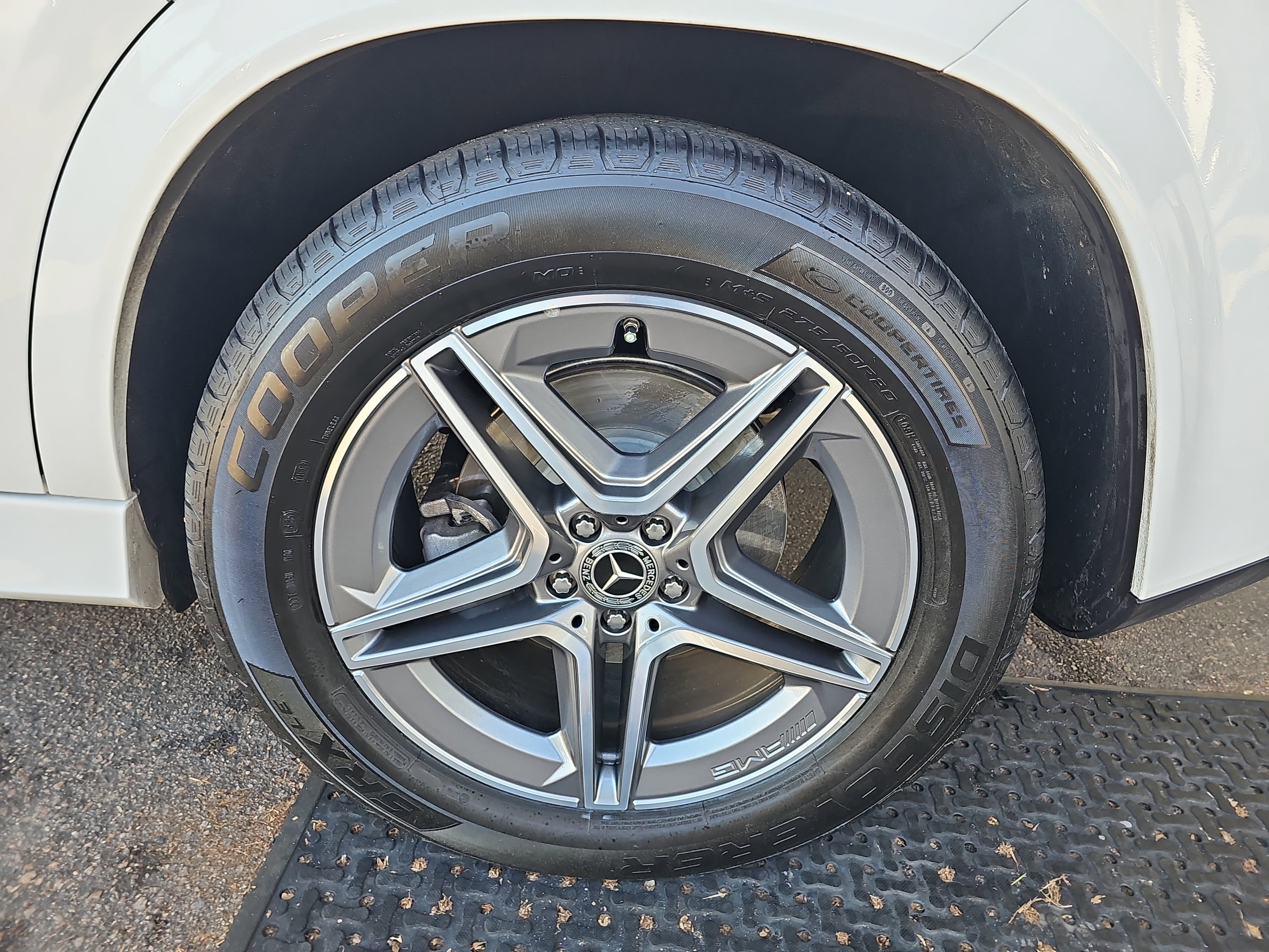 Certified 2026 Mercedes-Benz GLE 450 4MATIC image 36