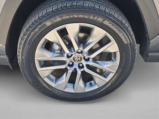 Used 2023 Toyota RAV4 Limited FWD image 23