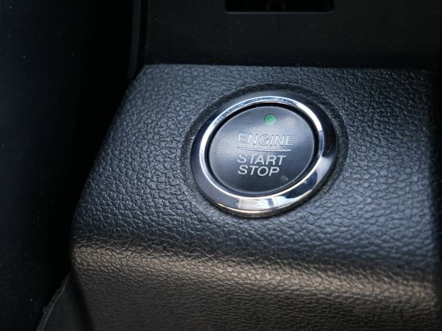 Used 2016 Ford F150 Lariat w/ Equipment Group 502A Luxury AWD/4WD image 29