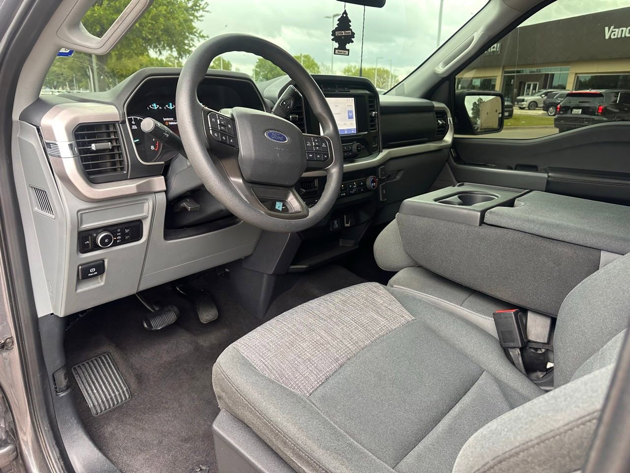 Used 2023 Ford F150 XLT image 23