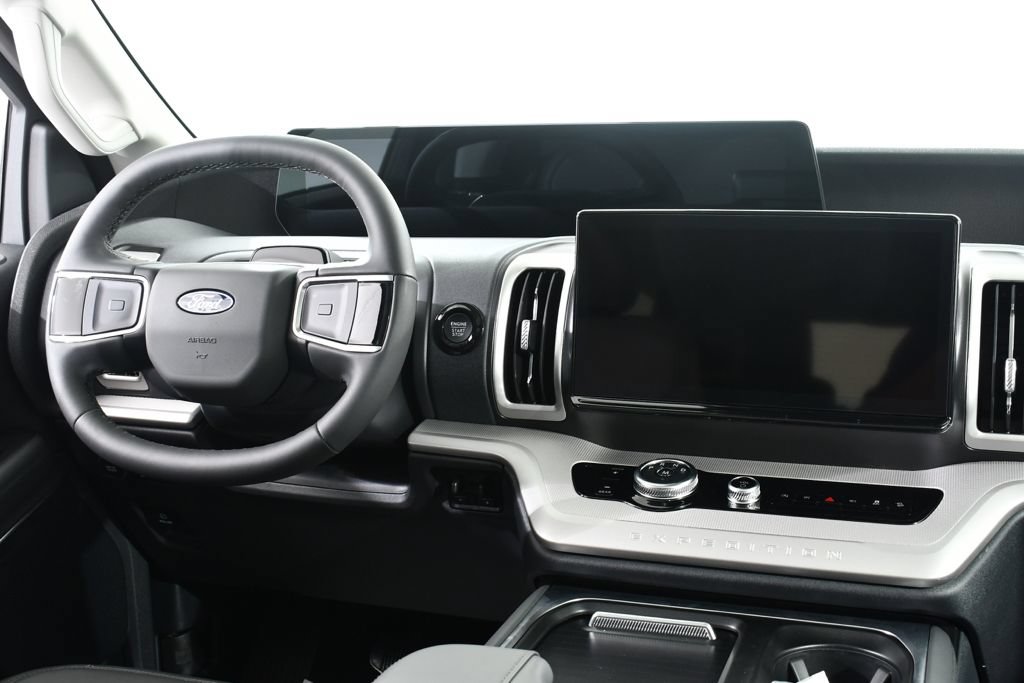 New 2027 Ford Expedition Active AWD/4WD image 8