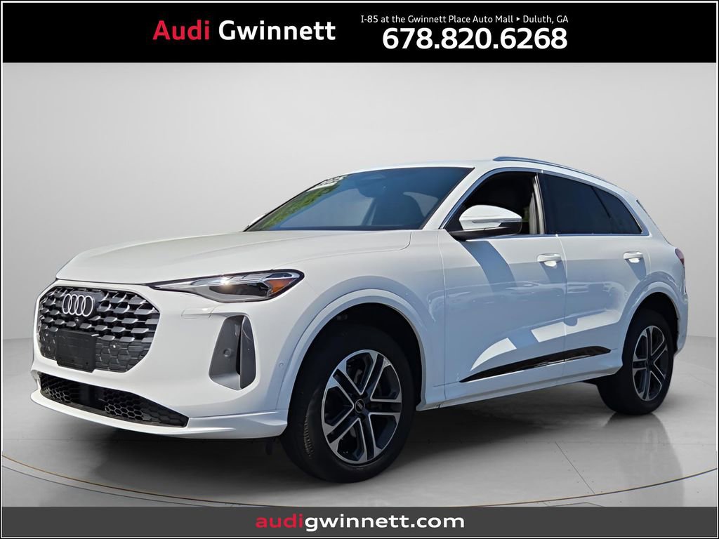 Certified 2025 Audi Q5 Premium w/ Convenience Package image 1