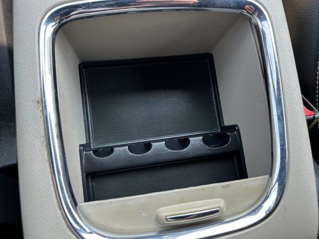Used 2020 Dodge Grand Caravan SXT FWD image 23