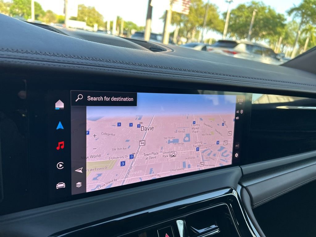 Used 2024 Porsche Panamera 4 image 9