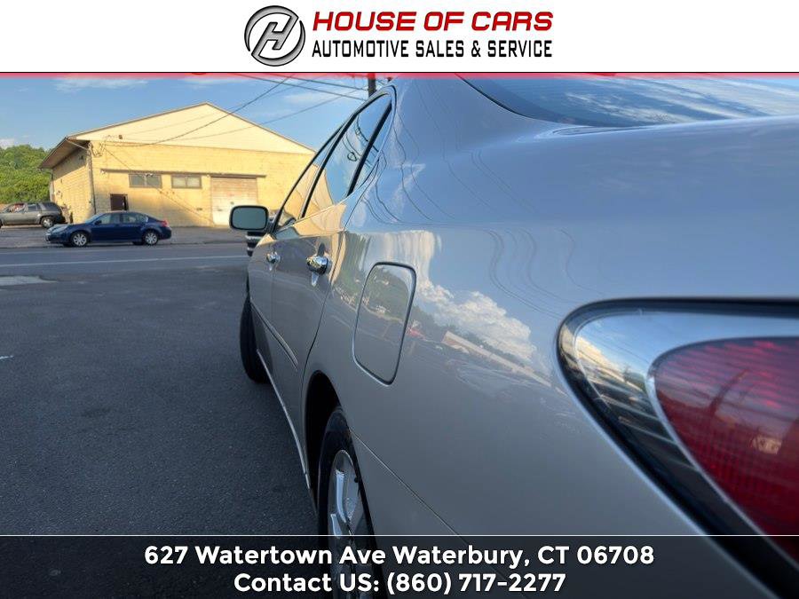 Used 2004 Lexus ES 330 FWD image 19
