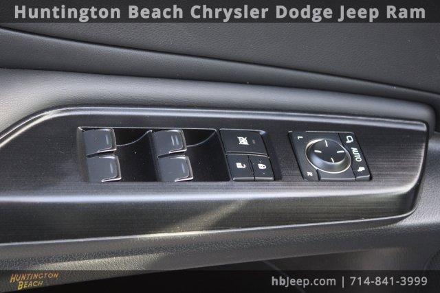 Used 2023 Lexus ES 350 w/ Premium Package image 12