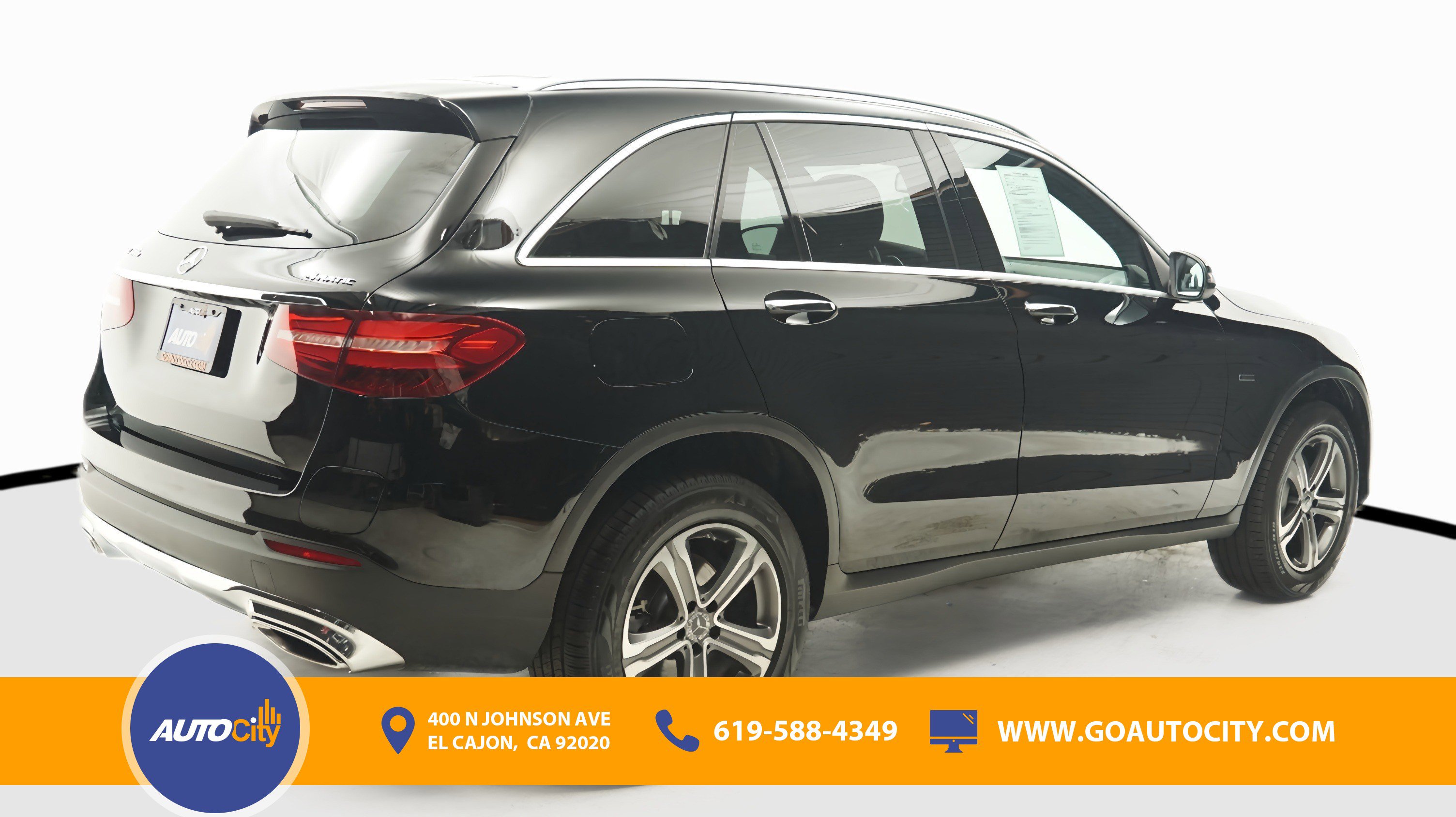 Used 2019 Mercedes-Benz GLC 350e 4MATIC image 6