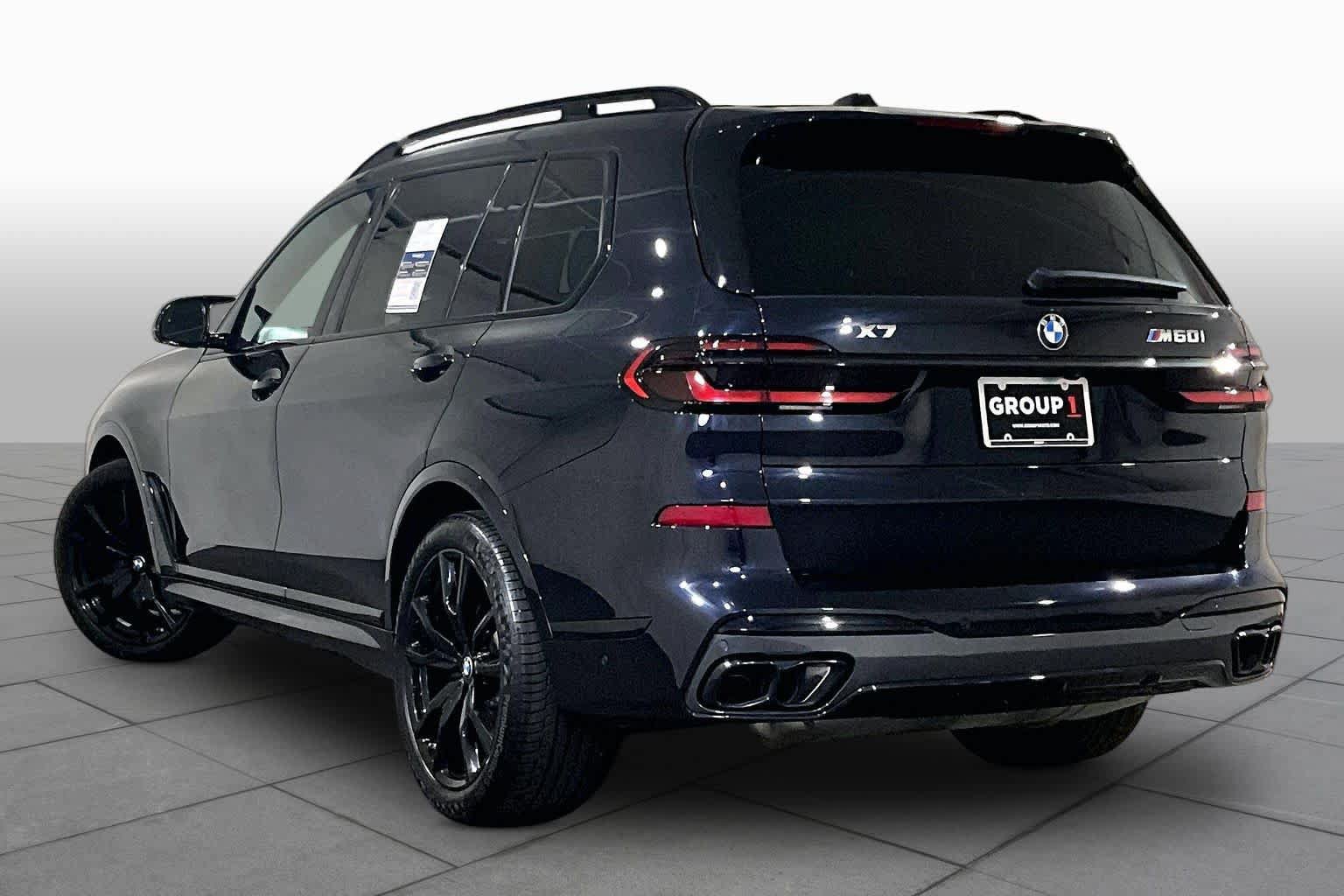 Certified 2025 BMW X7 M60i AWD/4WD image 11