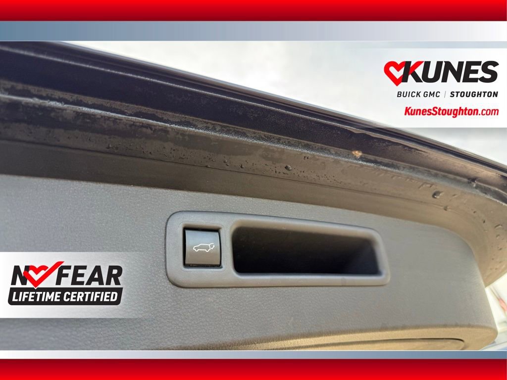 Used 2023 Toyota Highlander XLE image 13