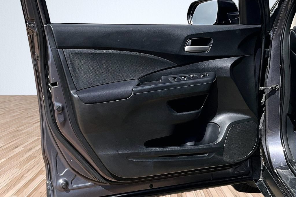 Used 2016 Honda CR-V LX image 15