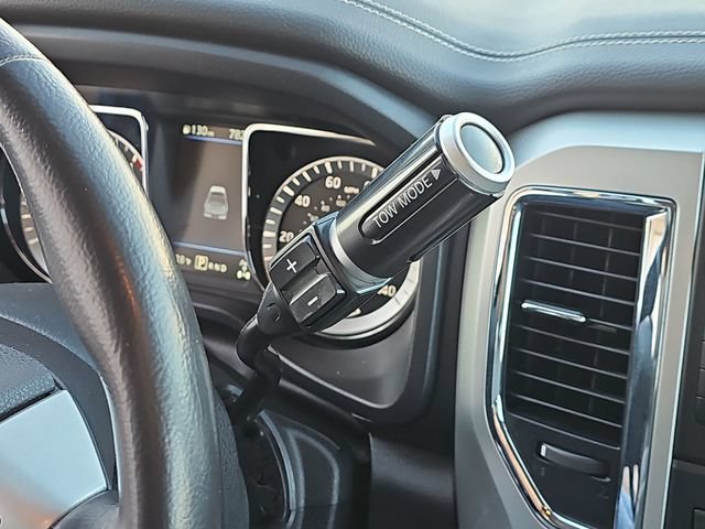 Used 2019 Nissan Titan PRO-4X w/ Pro-4x Convenience Package AWD/4WD image 15