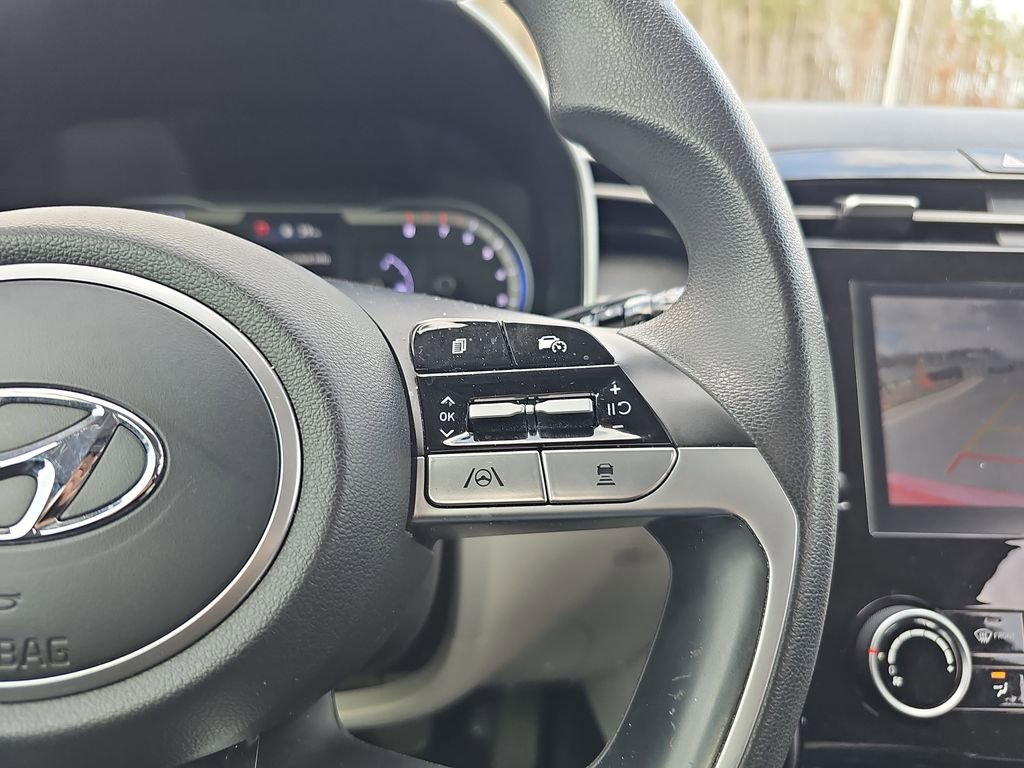 Used 2022 Hyundai Tucson SEL w/ Cargo Package image 23