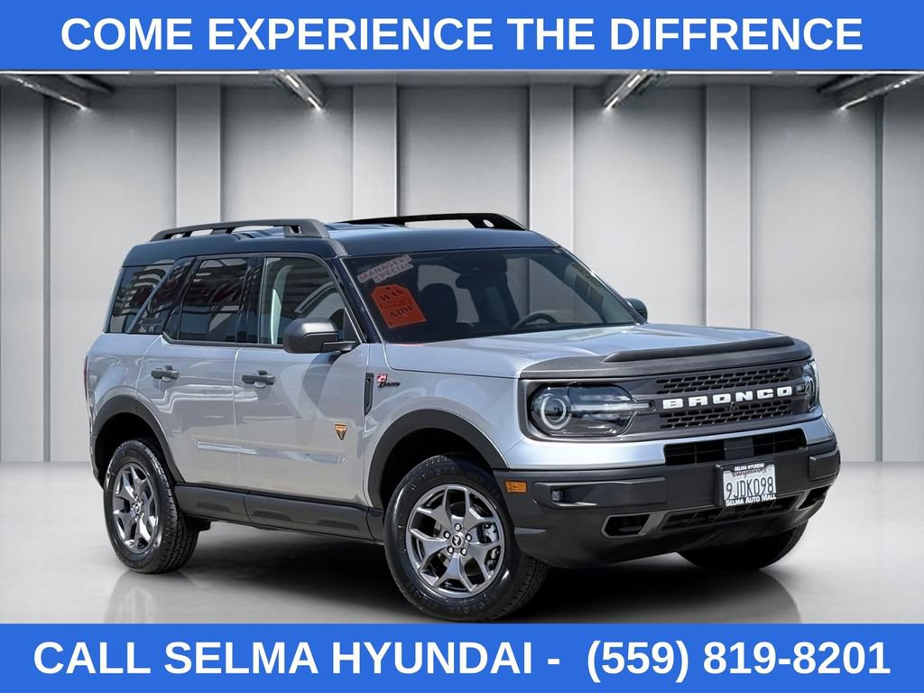 Used 2023 Ford Bronco Sport Badlands AWD/4WD image 1