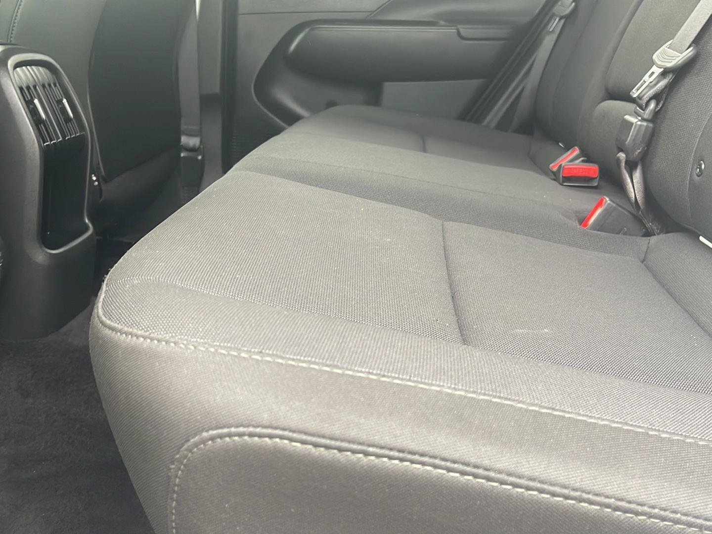 Certified 2025 Hyundai Kona SEL AWD/4WD image 16