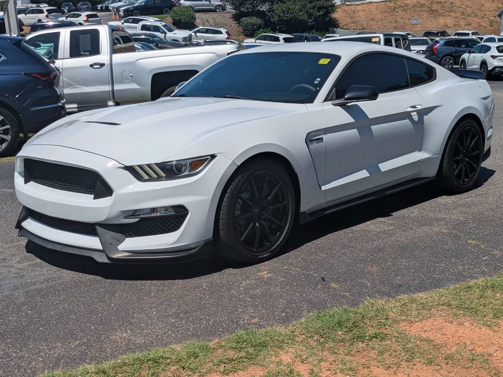 Used 2016 Ford Mustang Shelby GT350 w/ Technology Package RWD image 2