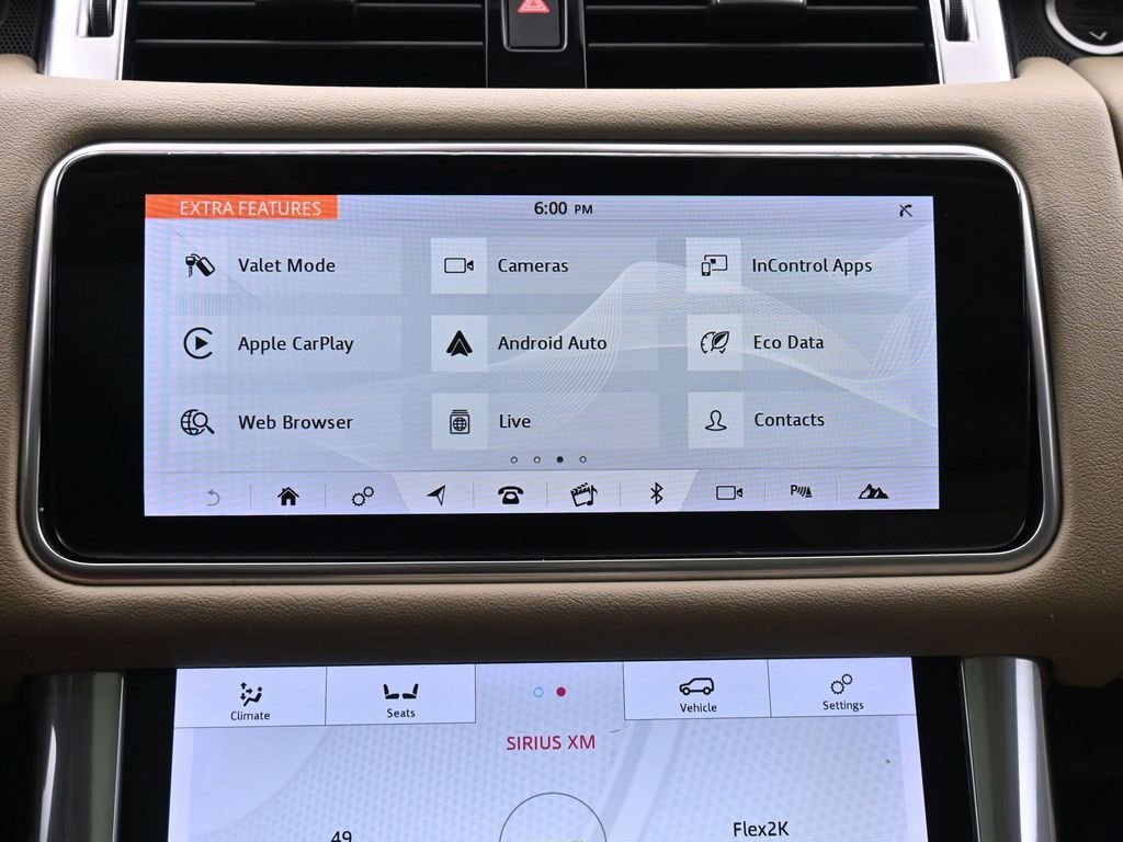 Used 2018 Land Rover Range Rover Sport SE image 30