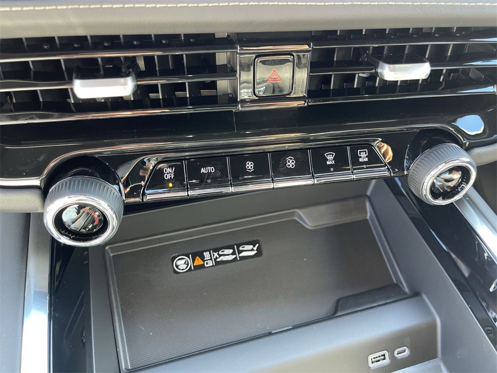 New 2026 Chevrolet Tahoe Premier w/ Sun And Tow Package image 19