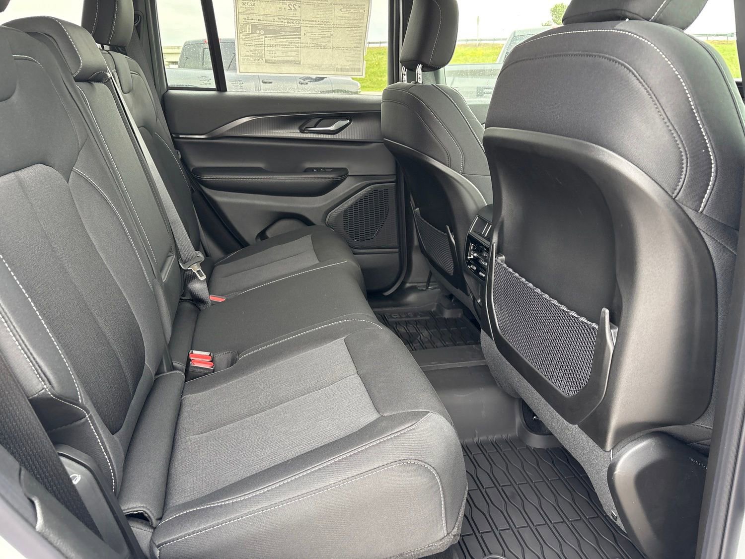 New 2026 Jeep Grand Cherokee Laredo RWD image 15
