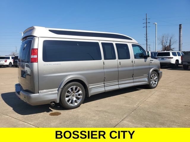 Used 2022 GMC Savana 2500 Extended w/ Enhanced Convenience Package RWD image 7