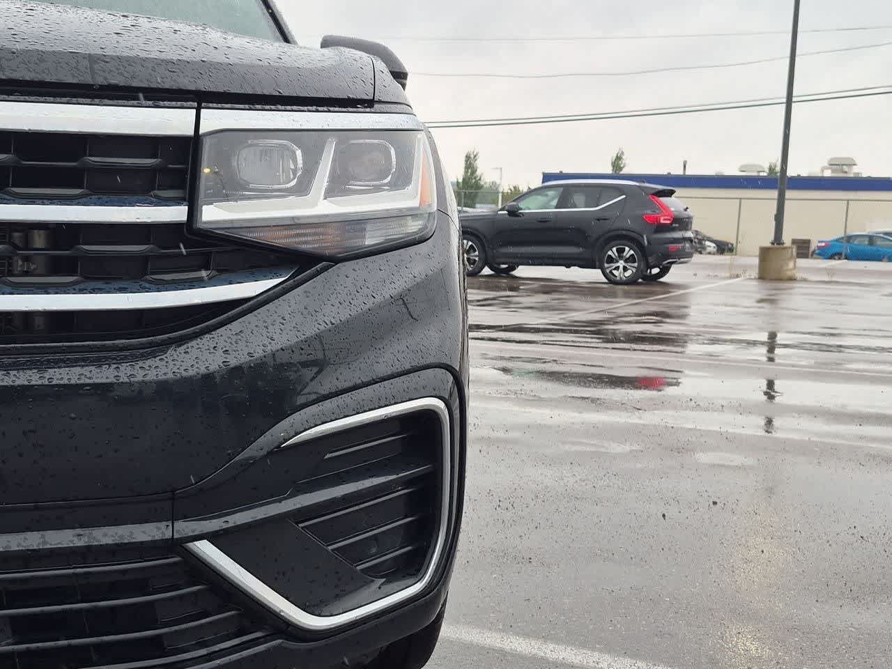Used 2022 Volkswagen Atlas Cross Sport SEL Premium R-Line AWD/4WD image 10