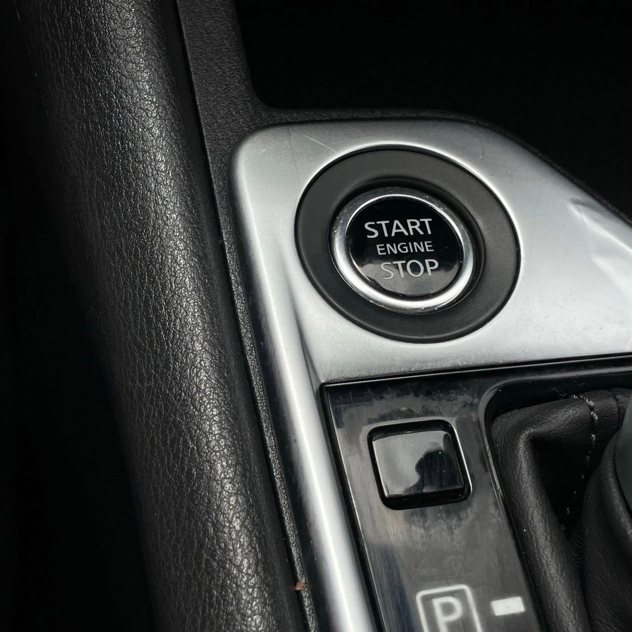 Used 2024 Nissan Sentra SV FWD image 17