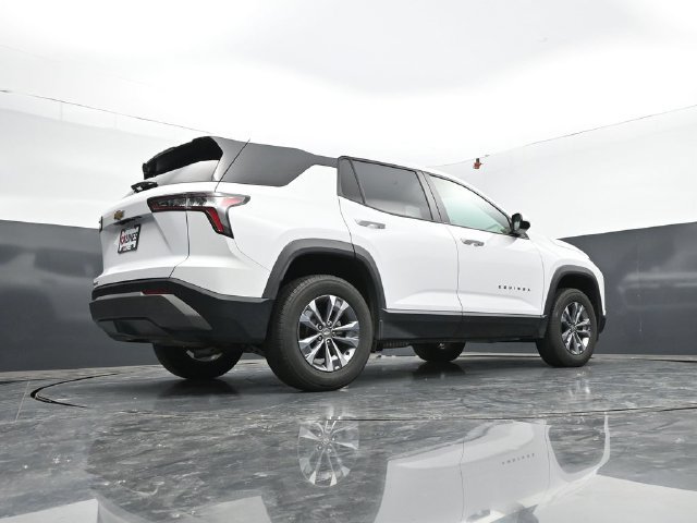 Used 2025 Chevrolet Equinox LT FWD image 63