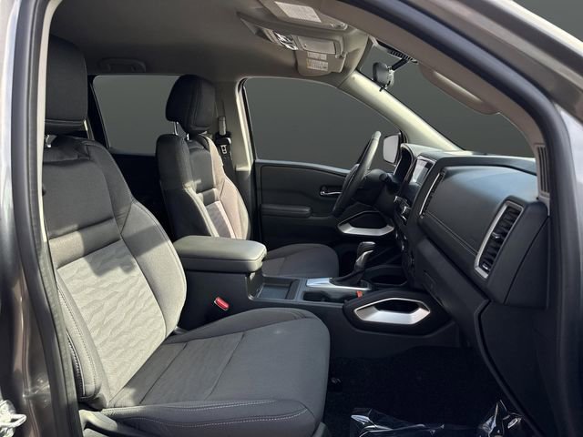Used 2024 Nissan Frontier SV w/ SV Convenience Package image 27