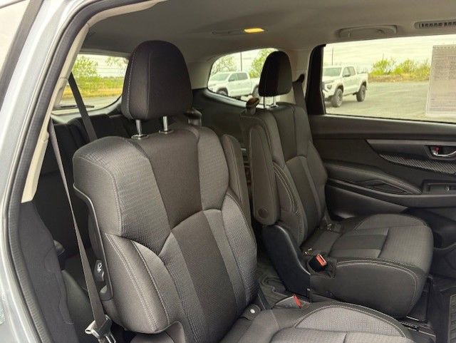 Used 2023 Subaru Ascent Premium w/ Convenience Package image 18