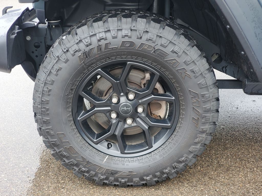 Used 2025 Jeep Wrangler Unlimited Sport AWD/4WD image 31