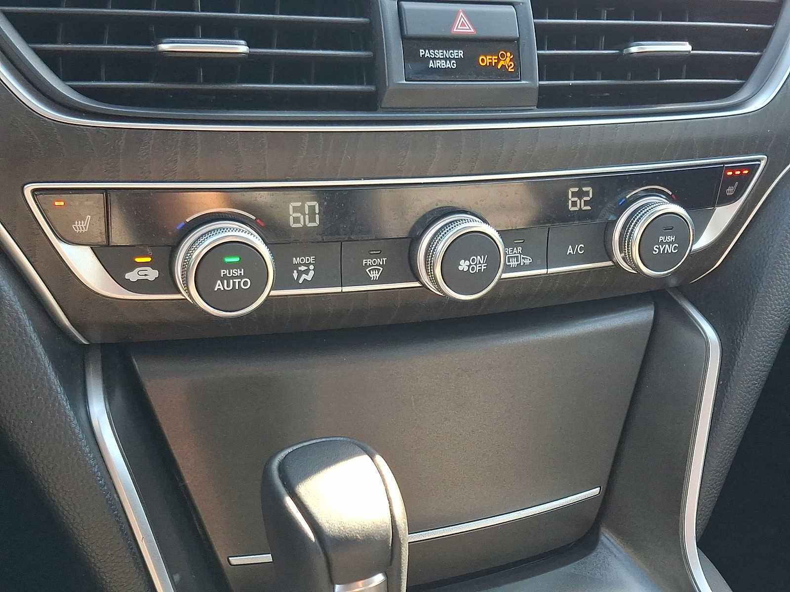 Certified 2018 Honda Accord EX-L image 16