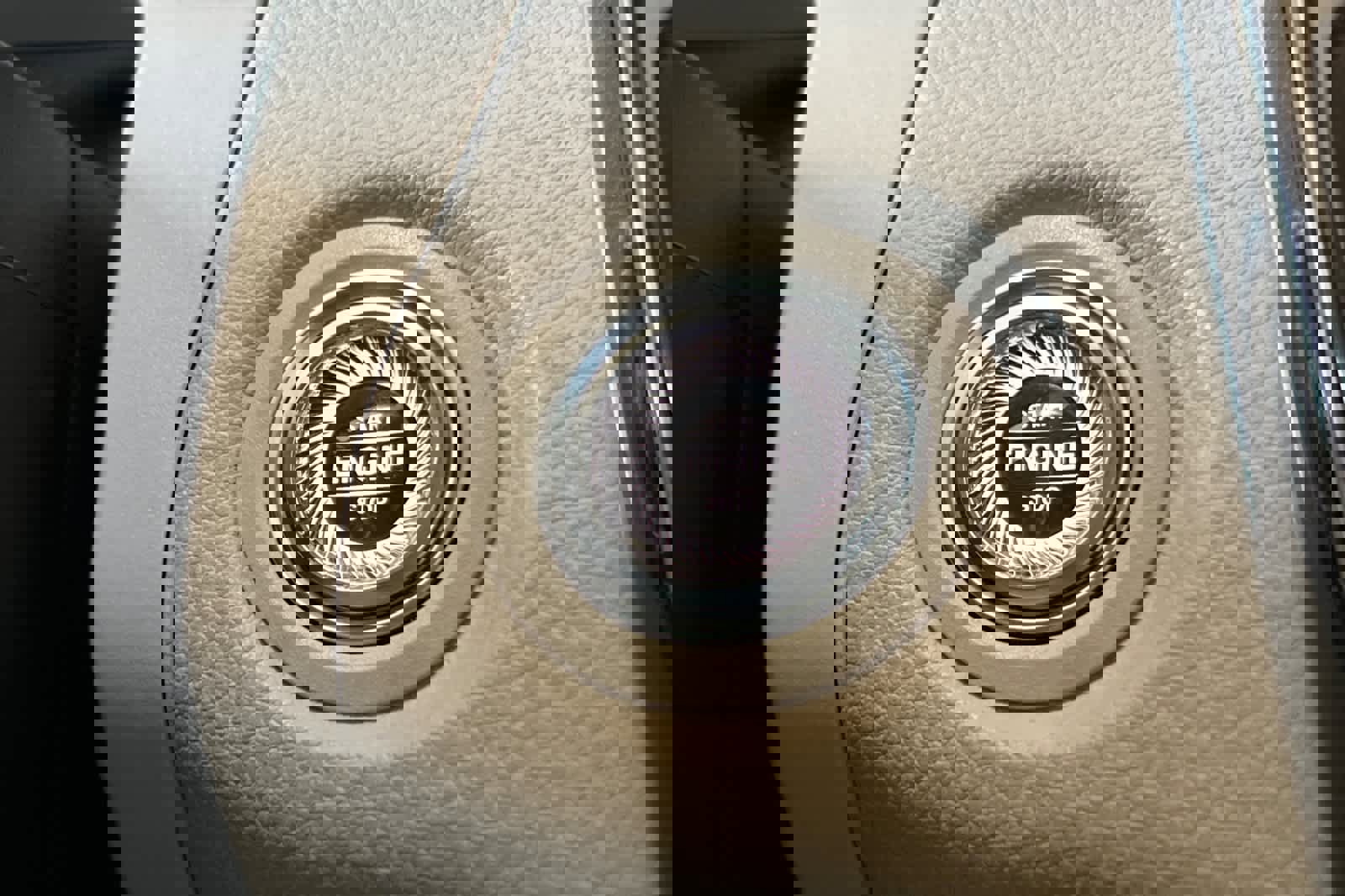 Used 2021 Mercedes-Benz GLC 300 4MATIC image 24