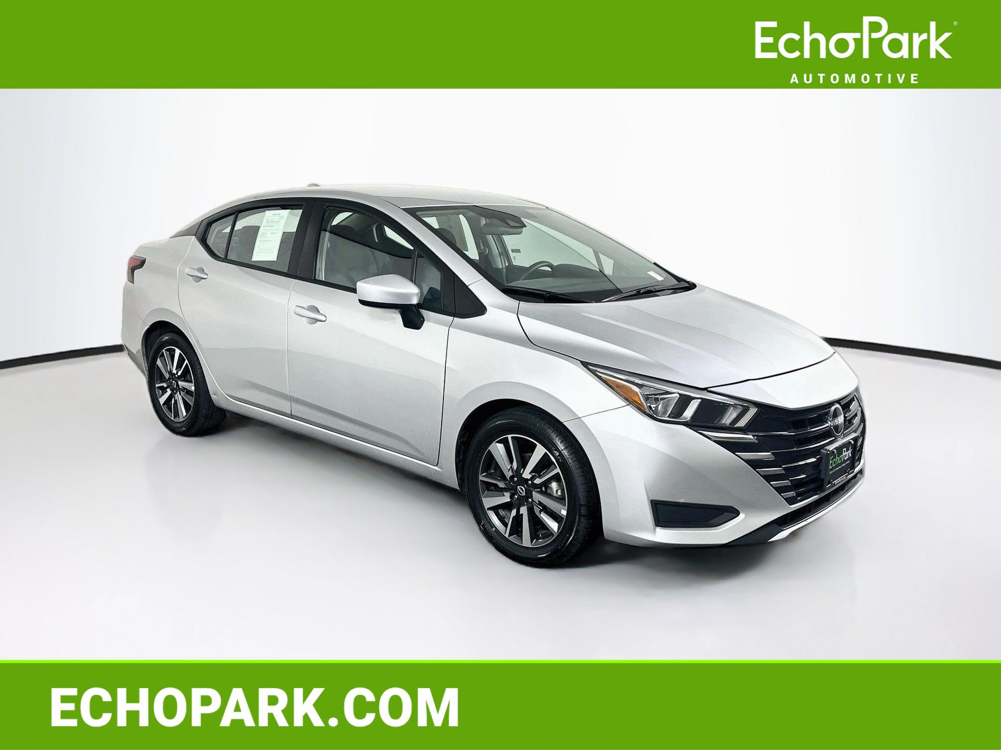 Used 2024 Nissan Versa SV FWD image 1