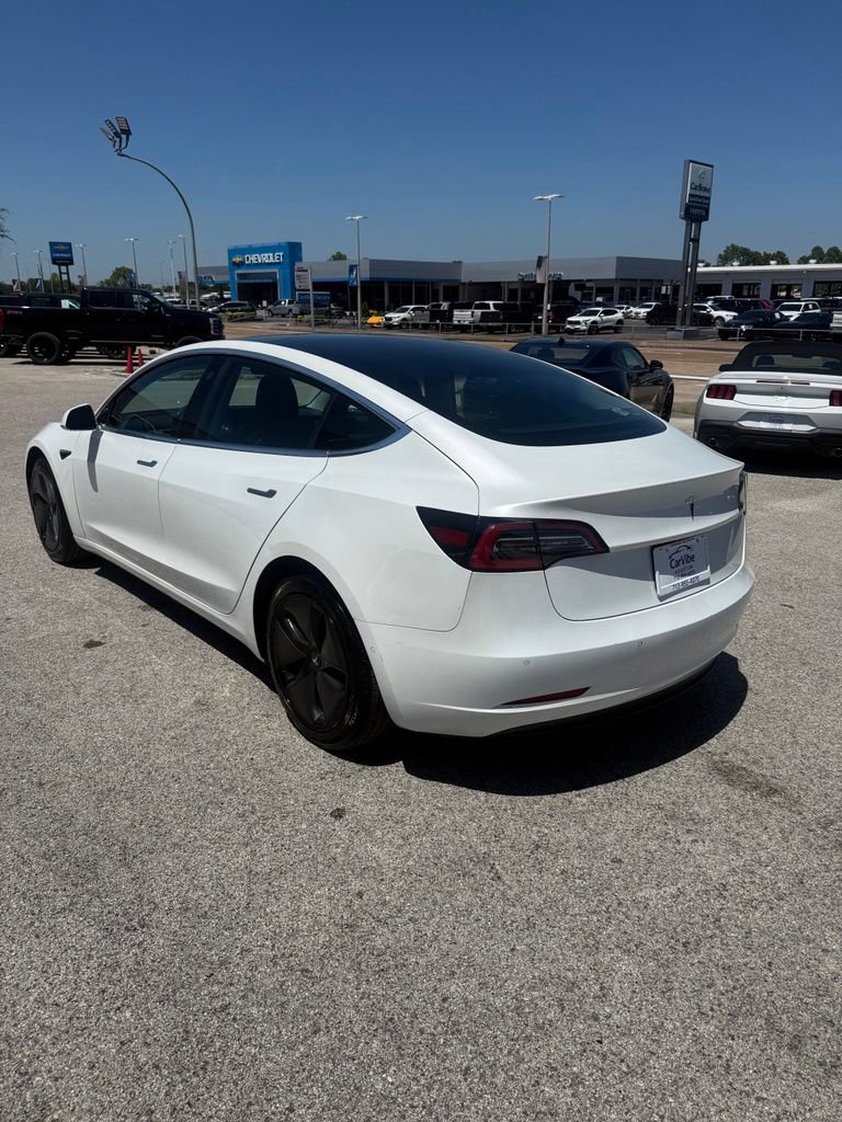 Used 2019 Tesla Model 3 Standard Range Plus RWD image 5