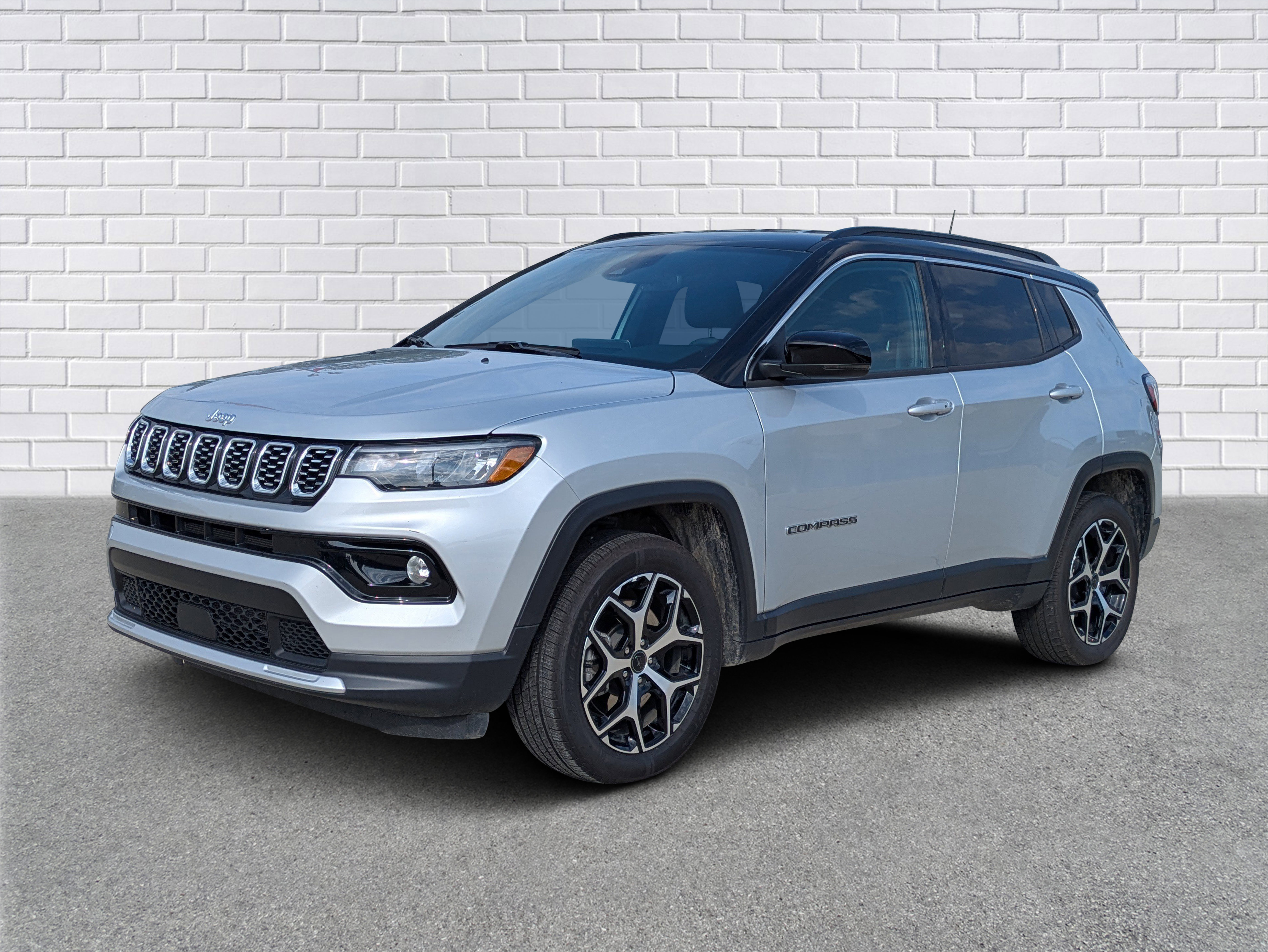 Used 2025 Jeep Compass Limited AWD/4WD image 1